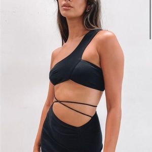 Beginning Boutique Ruby Crop Top Black